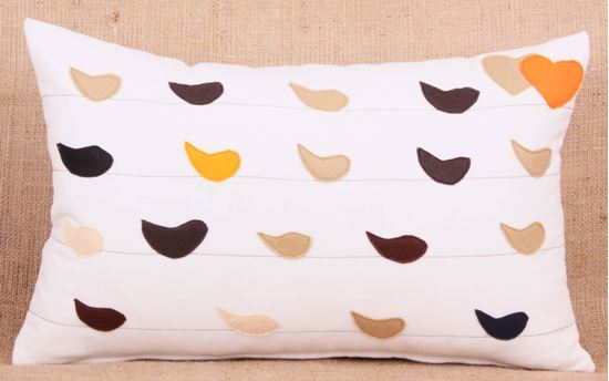 resm Yastıkminder Koton Polyester Kalpler Kuşlar Keçe Aplike Dekoratif Yastık