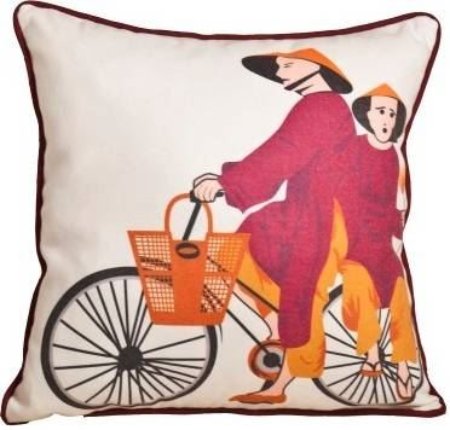 Yastıkminder Polyester  Beyaz Pembe Bisikletli Çinliler Beyaz Yastık Kılıfı resmi