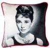 Yastıkminder Şönil Koton Kırmızı Audrey Hepburn Dijital Baskı Dekoratif Yastık Kılıfı resmi