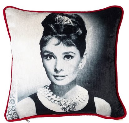 Resim Yastıkminder Şönil Koton Kırmızı Audrey Hepburn Dijital Baskı Dekoratif Yastık Kılıfı